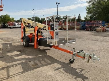 JLG 35 Ft. Tow-Pro Boom Lift Towable, large image number 7