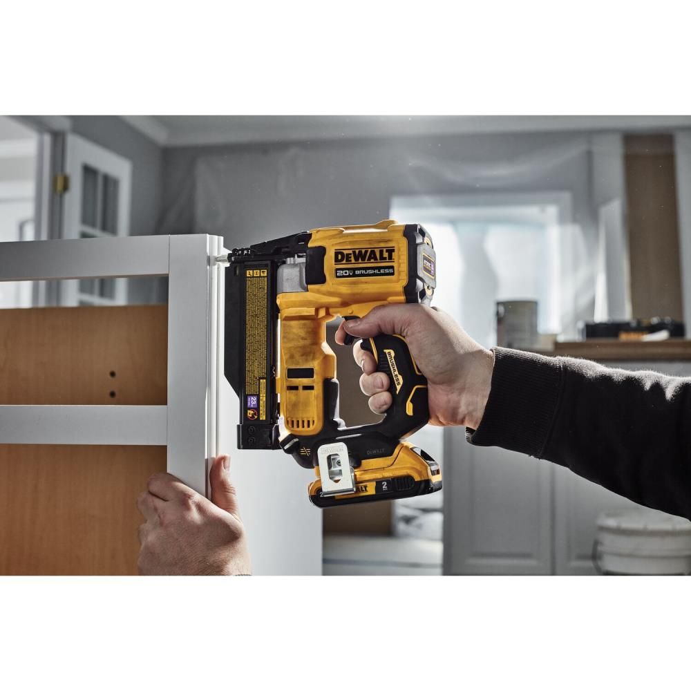 DEWALT ATOMIC Compact Series 20V MAX Pin Nailer 23 Gauge (Bare Tool), large image number 7