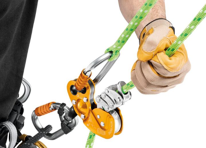 Petzl Mechanical Prusik for Tree Care, Swivel Lower Attachment Hole, large image number 1