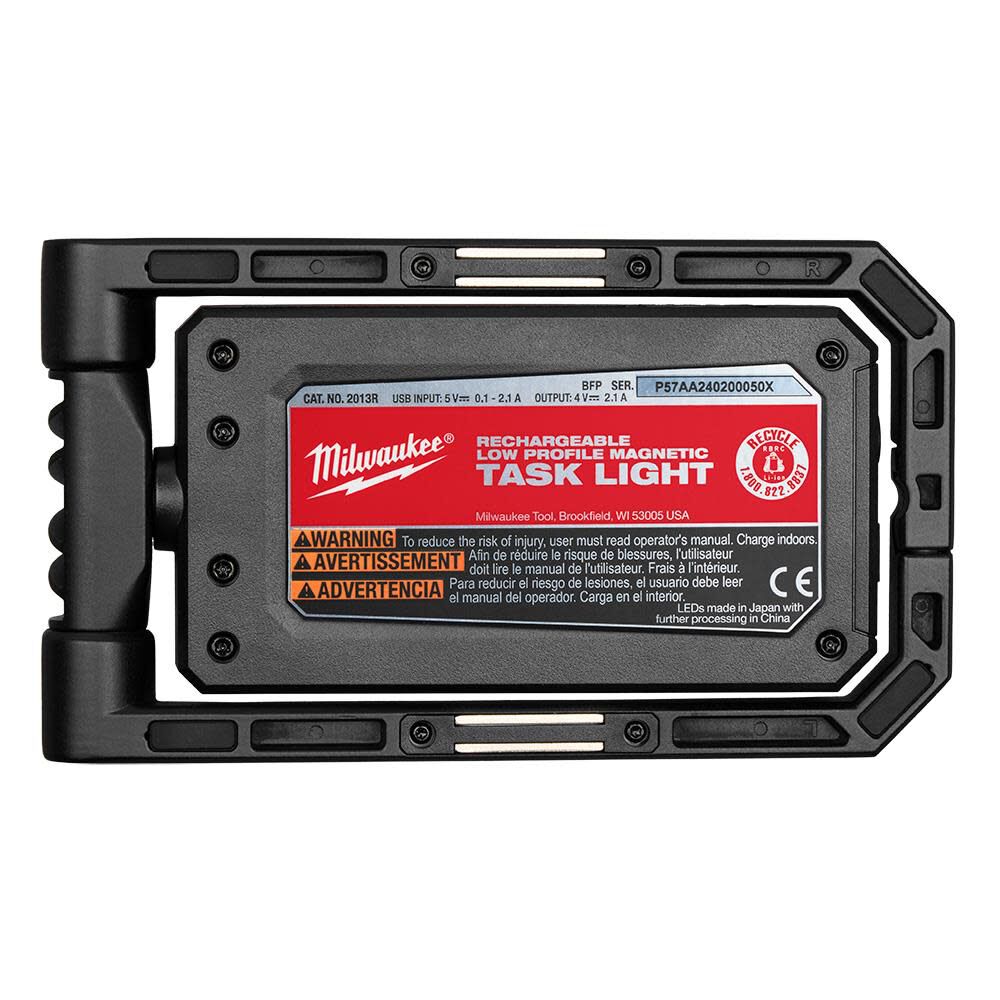 Milwaukee rechargeable magnetic light outlet