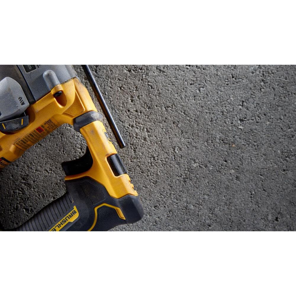 DEWALT ATOMIC 20V MAX 5/8in Brushless SDS PLUS Rotary Hammer Kit Simolary simolary.com 16