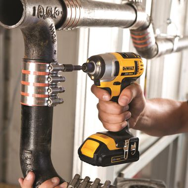 DEWALT 20V MAX Compact Drill/Driver / Impact Driver Combo Kit, large image number 7