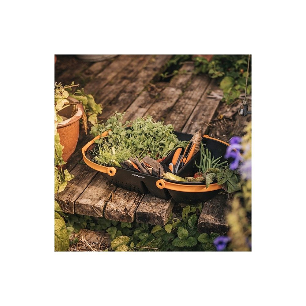 Fiskars Black Durable Plastic Garden Harvest Basket, large image number 5
