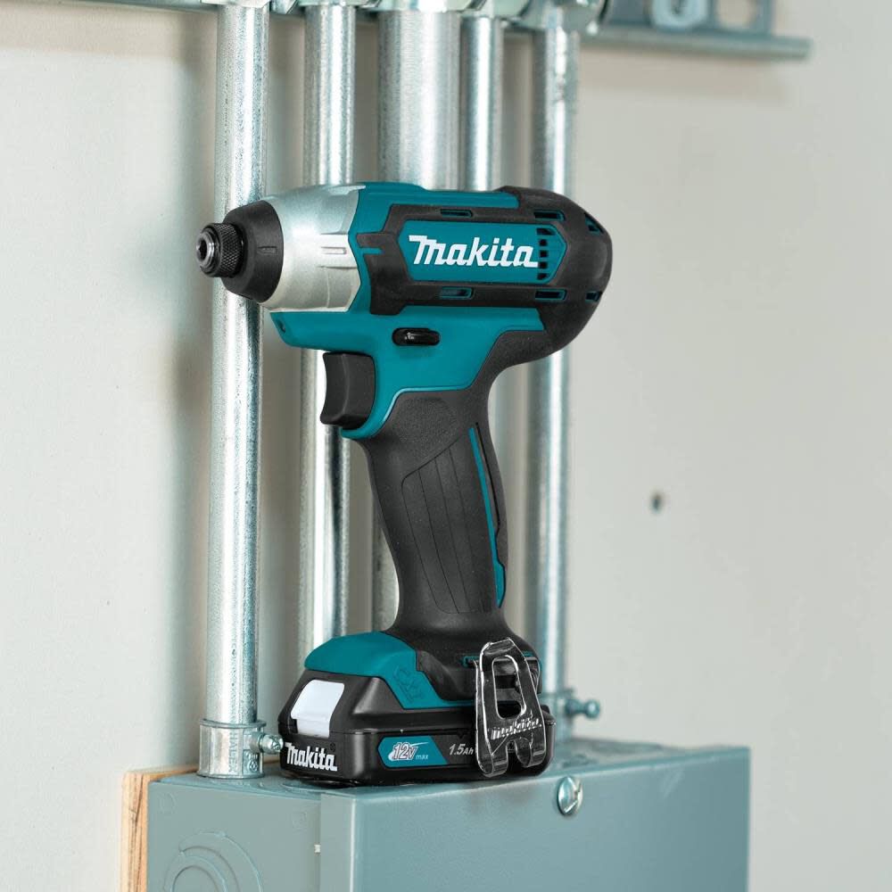 Makita 12V max CXT Lithium Ion Cordless 2 Pc. Combo Kit 1.5Ah CT232 Acme Tools