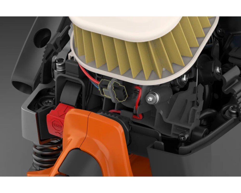 Husqvarna 585 24 Inch and C83 Chain 6.9HP Gas-Powered Chainsaw, large image number 10
