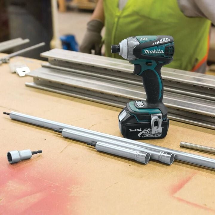 Makita 9/16 in. x 18 in. Hollow Socket, large image number 6
