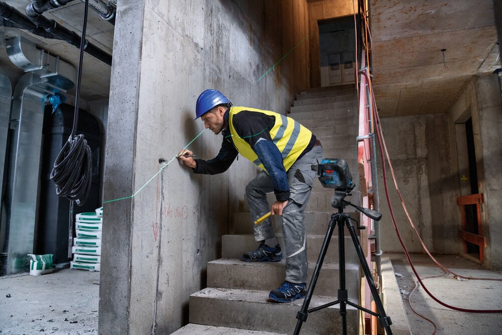 Bosch Green-Beam Self-Leveling Cross-Line Laser, large image number 3
