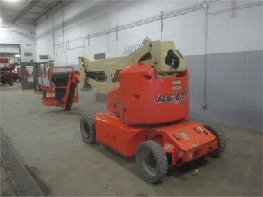 JLG 40' Boom Lift Articulating Electric with Jib E400AJPN - 2011 Used, large image number 6