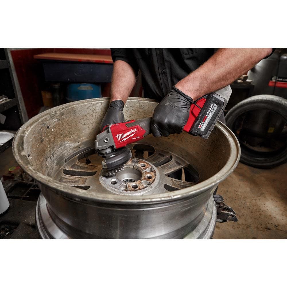 Milwaukee M18 Fuel 4 1 2inch 5inch Braking Grinder Bare Tool 2889 20 - Image 9