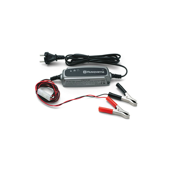 Husqvarna 12 V 6-Step Battery Charger/Maintainer for 12V batteries, large image number 1