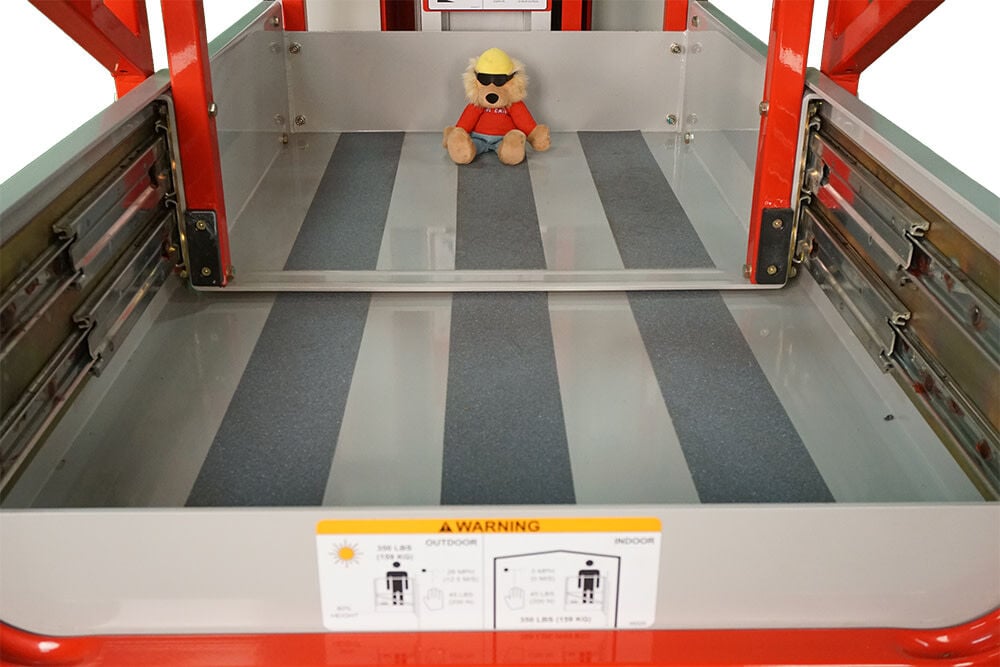mec 25 Ft. Electric Vertical Mast Lift, large image number 8