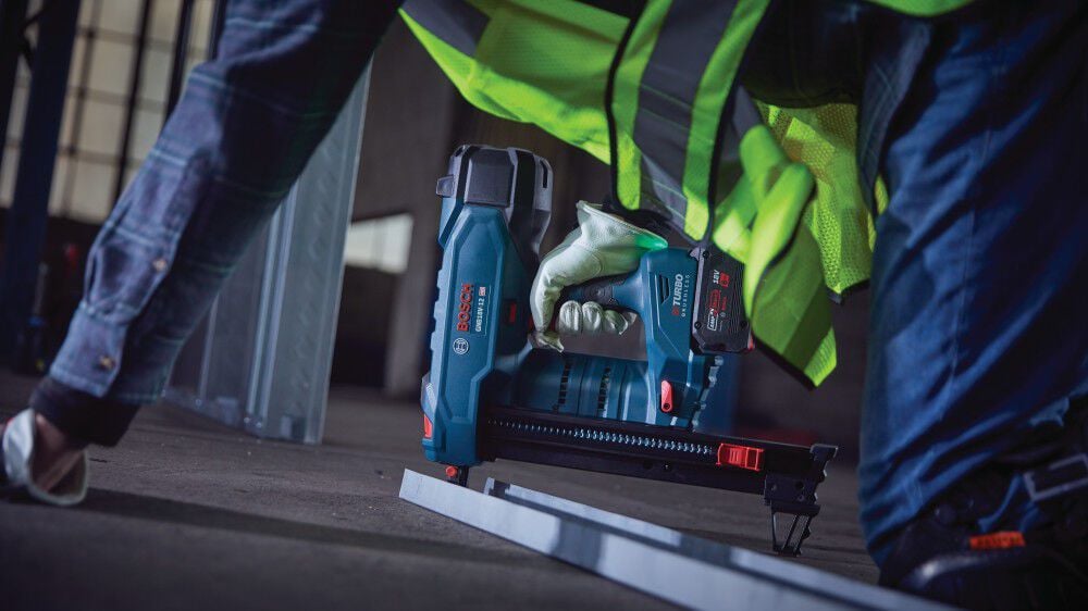 Bosch PROFACTOR 18V Concrete Nailer 8Ah Kit, large image number 17
