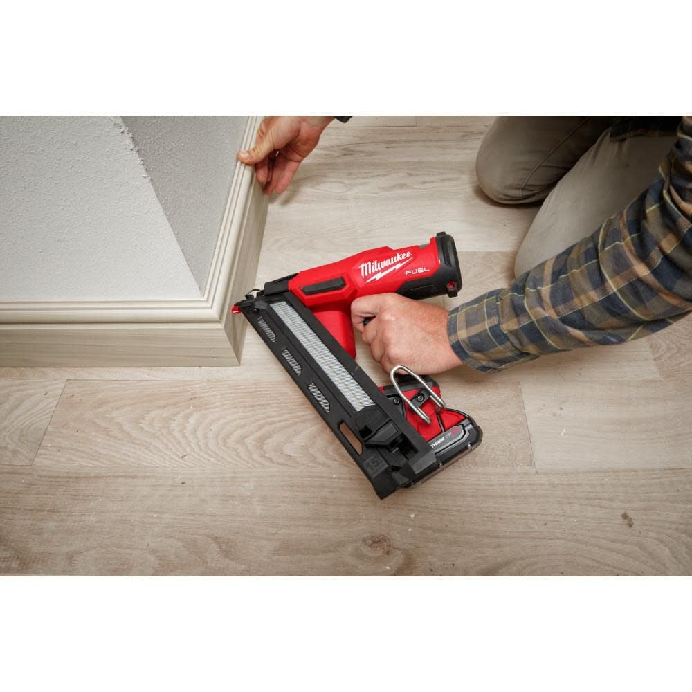 Milwaukee M18 FUEL 15 Gauge Finish Nailer (Bare Tool), large image number 11