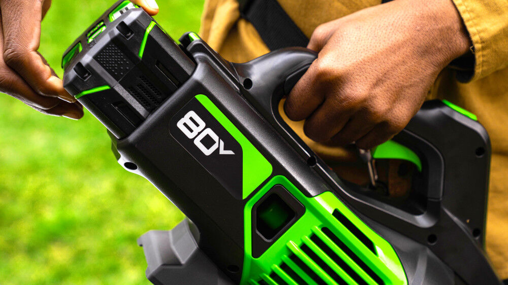 Greenworks 80V String Trimmer & Axial Blower Combo Kit with 2.5Ah Rapid