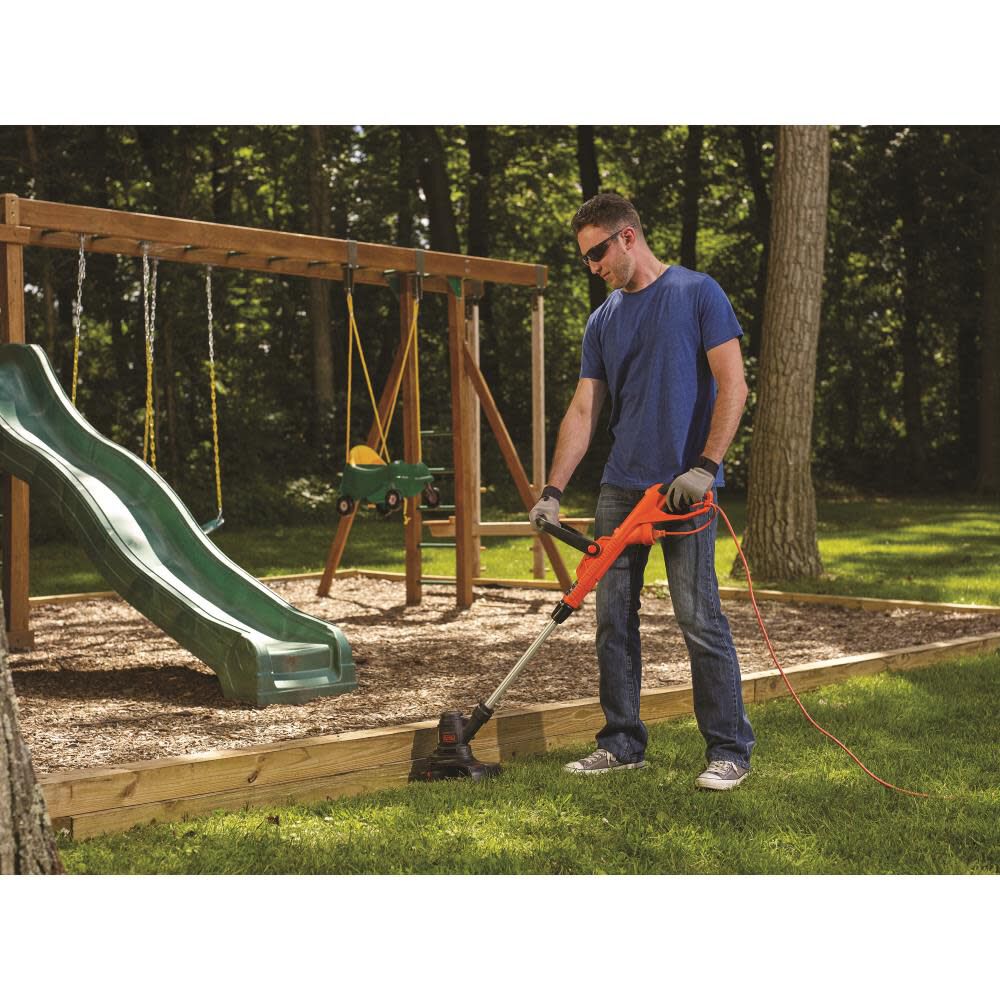 Black and Decker 5.0 Amp 13in String Trimmer/Edger ST8600 Acme Tools