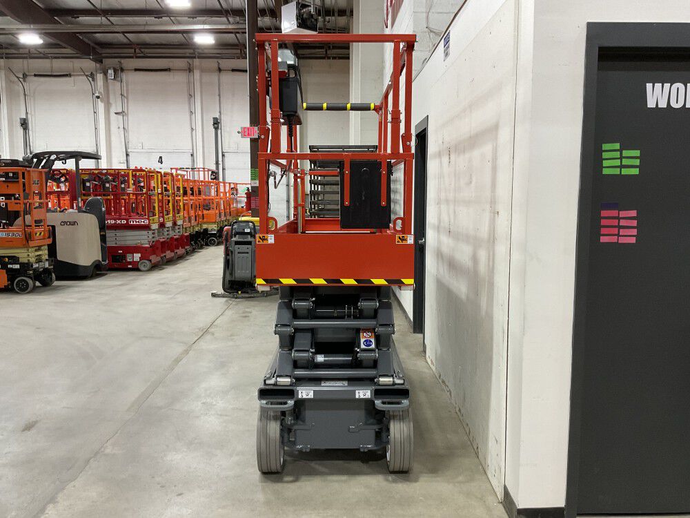 Skyjack 25.7 Ft. Platform Height 24V DC Powered Electric Scissor Lift E-Drive, large image number 8