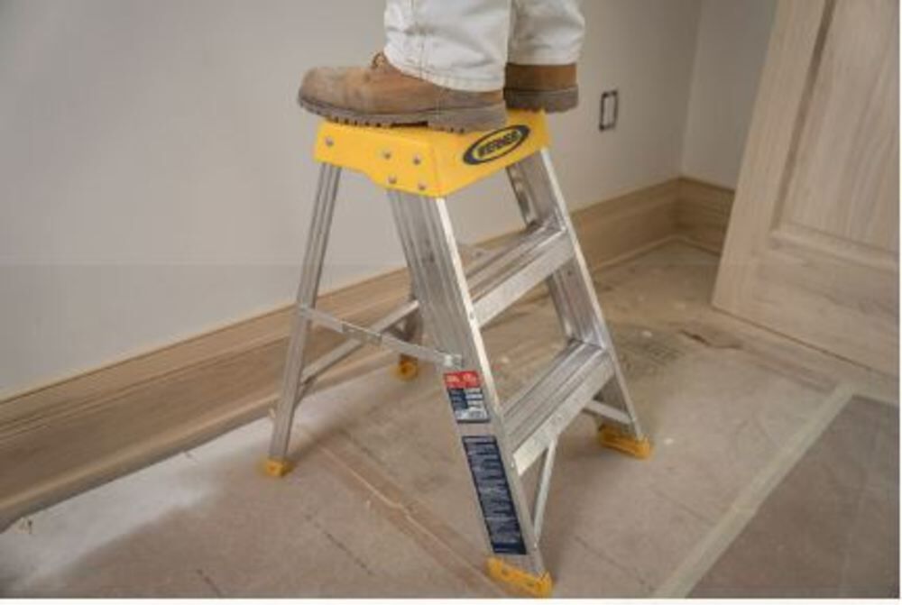 Werner 2 Ft Type IA Aluminum Step Stool, large image number 4