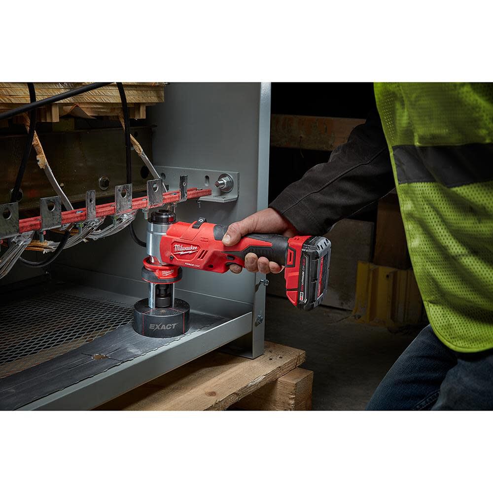 Milwaukee M18 FORCE LOGIC 6T Knockout Tool 1/2 Inch  4 Inch, large image number 8
