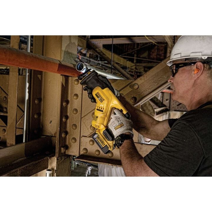 DEWALT 20V MAX Compact Reciprocating Saw 5 Ah Kit, large image number 6