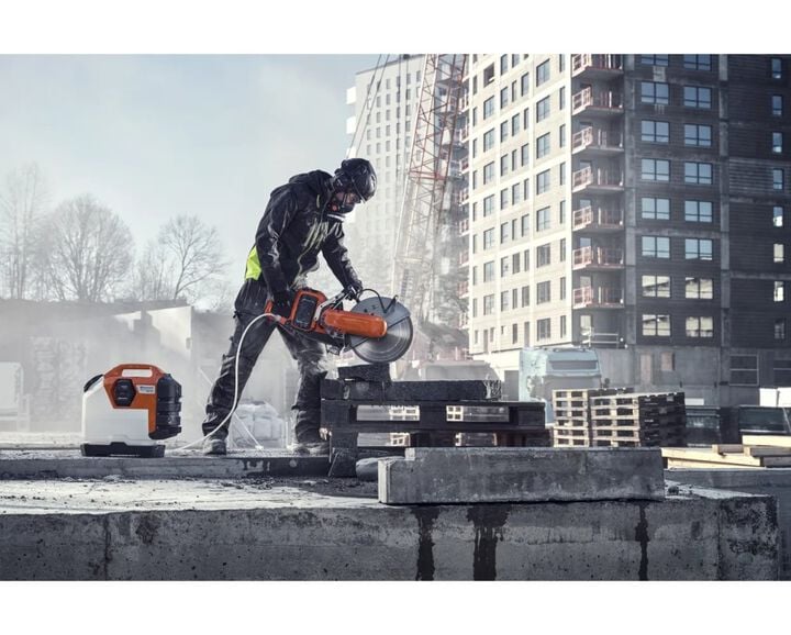 Husqvarna Construction K 1 PACE 12.36 Inch Battery Powered Power Cutter Body Only (Bare Tool) Reconditioned, large image number 10