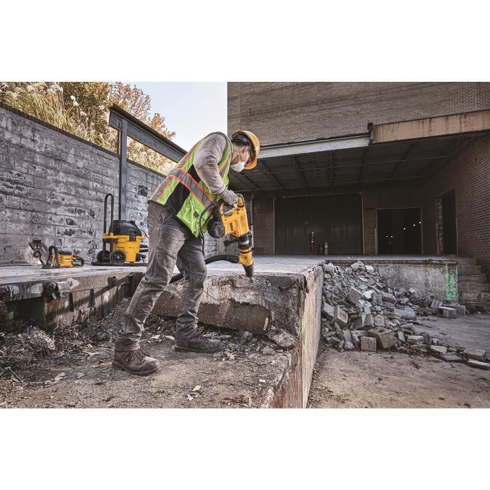 DEWALT 16 Lbs. SDS MAX Chipping Hammer Kit, large image number 4