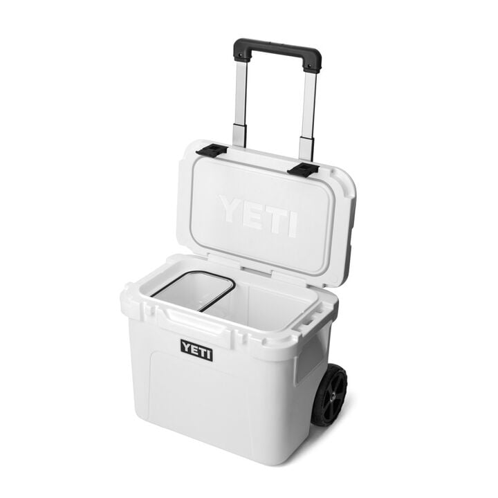 YETI Roadie 32 Wheeled Hard Cooler White