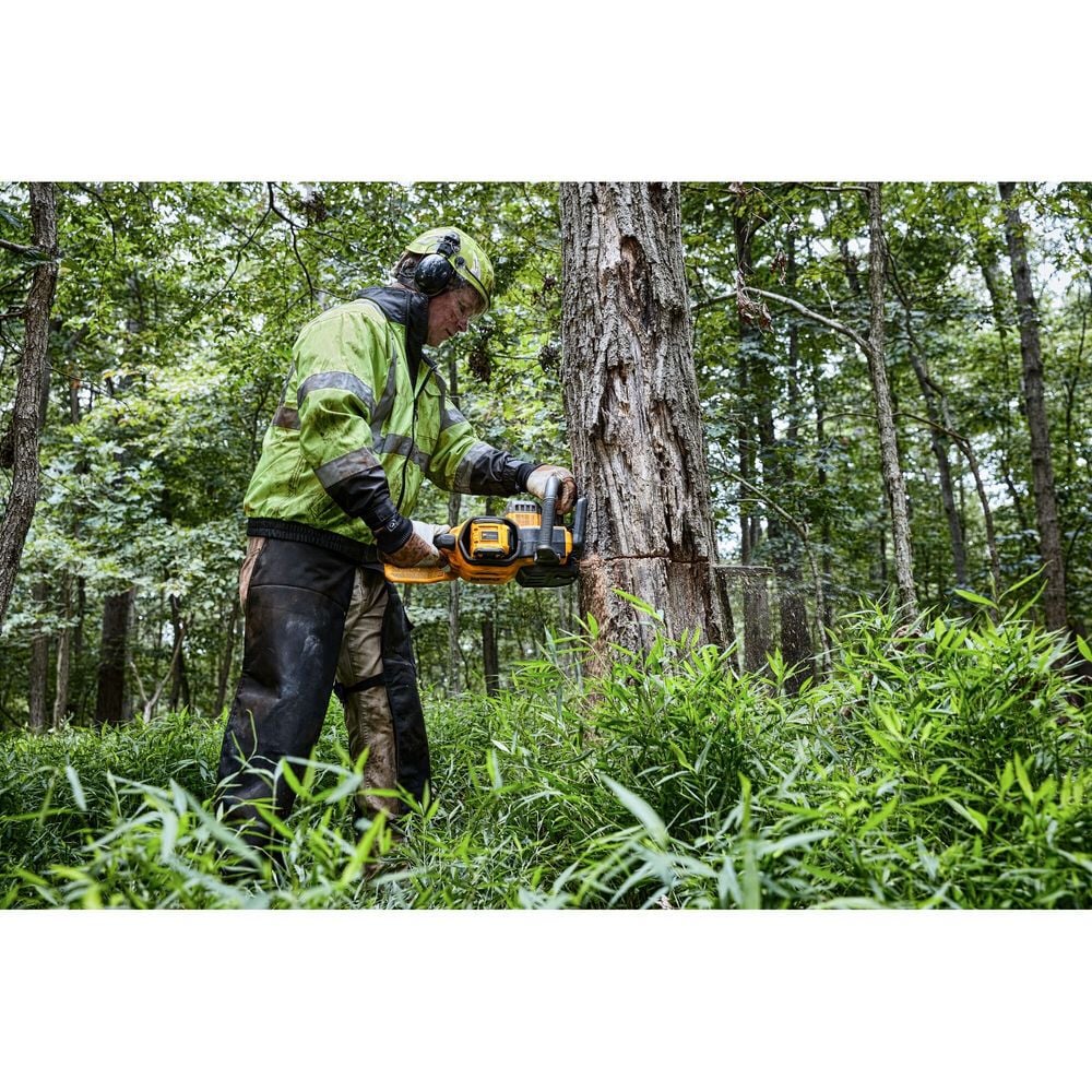 DEWALT FLEXVOLT 60V MAX Chainsaw Brushless Cordless 20inch 5Ah Kit, large image number 3