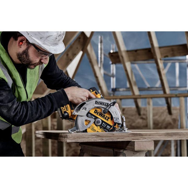 DEWALT 7 1/4 Inch 24T Pack of 10 Elite Series Circular Saw Blades, large image number 2