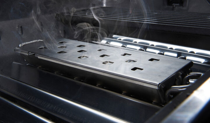 Broil King Stainless Steel Premium Smoker Box, large image number 2