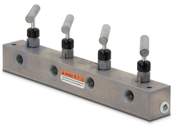 Enerpac 3/8 Inch NPTF 4-Way 9-Port Hydraulic Manifold, large image number 1