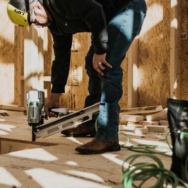 Metabo HPT 3 1/4in 21 Degree Pneumatic Framing Nailer with Aluminum Magazine, large image number 9