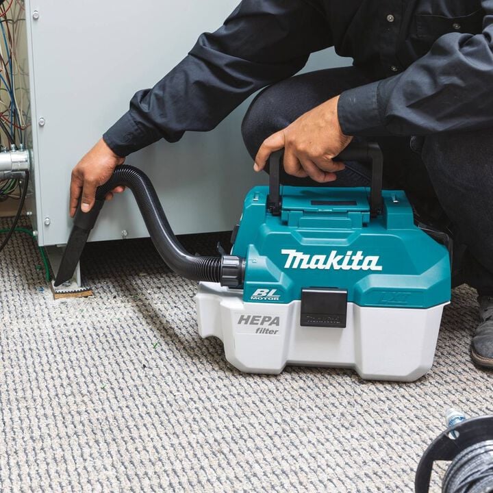 Makita 18V LXT Li-Ion Brushless 2Gal HEPA Wet/Dry Vacuum (Bare Tool), large image number 4