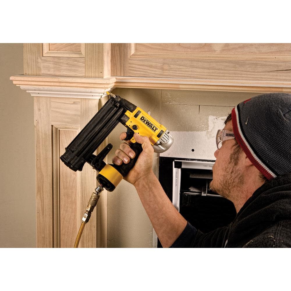 Dewalt 18 discount gauge brad nailer