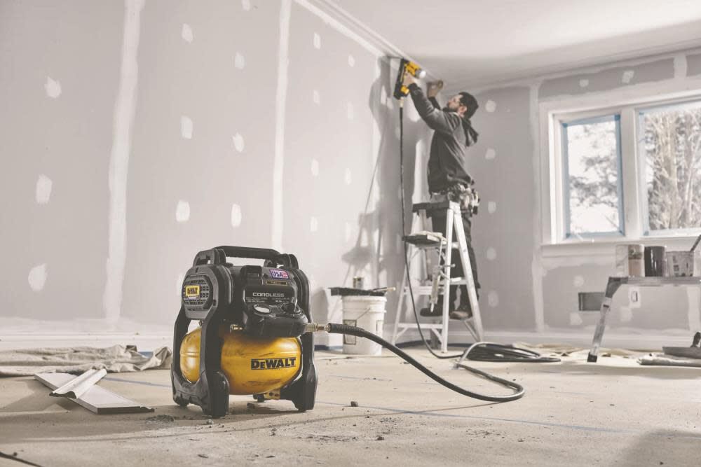20 volt 2025 dewalt air compressor