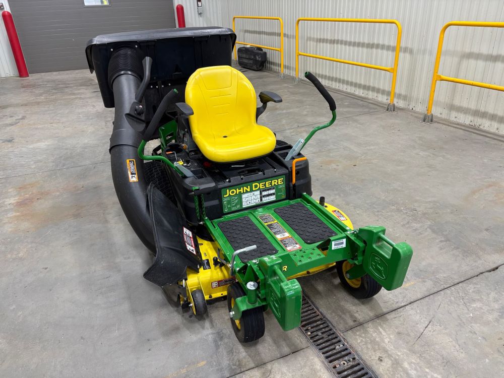 John Deere Z345R ZTrak 42 Inch 22HP Zero-Turn Mower Used 2018, large image number 3