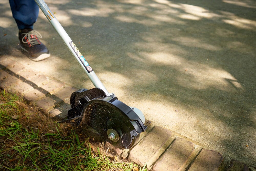 Greenworks 48V 8in Stick Edger Kit with 2Ah Battery 2pk