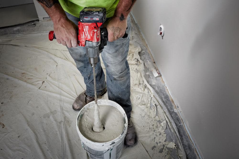 Milwaukee m18 outlet fuel mud mixer