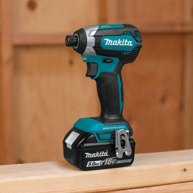 Makita 18V LXT Lithium-Ion Brushless Cordless Impact Driver Kit (5.0Ah), large image number 8