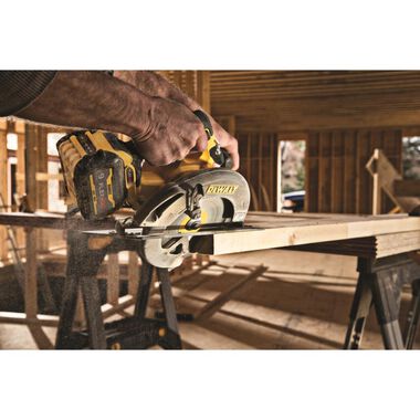 DEWALT FLEXV 60V MAX 7 1/4in Circular Saw with Brake (Bare Tool), large image number 3