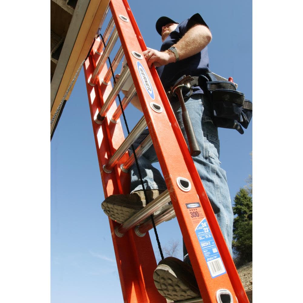Werner Fiberglass 300-lb Type IA Extension Ladder, large image number 12