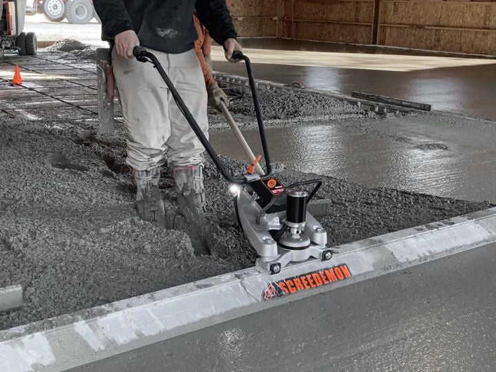 MBW EWS500 Electric ScreeDemon Wet Screed Powered by M18 REDLITHIUM Battery Battery & Screed Not Included, large image number 8