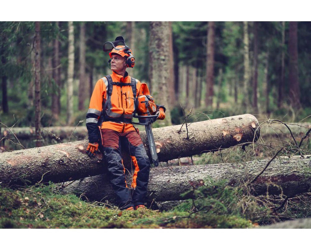 Husqvarna 564 XP Fuel Injected 24 Inch US X-Tough Light RSN C85 Chainsaw, large image number 8