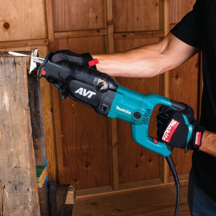 Makita AVT Recipro Pallet Saw - 15 AMP with High Torque Limiter, large image number 3