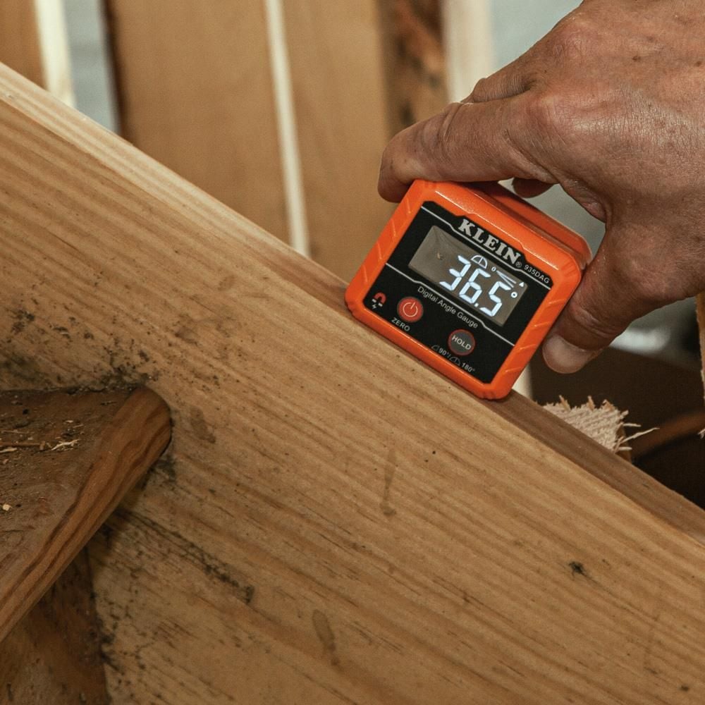 Klein Tools Digital Angle Gauge and Level, large image number 14