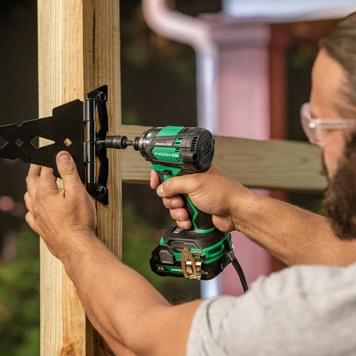 Metabo HPT 18V MultiVolt Cordless Triple Hammer Bolt Impact Driver & 2pk Magnetic Driver Bits No. 2 Square Bundle, large image number 16