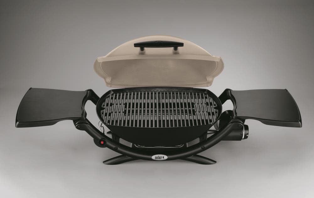 Weber bbq q2000 store