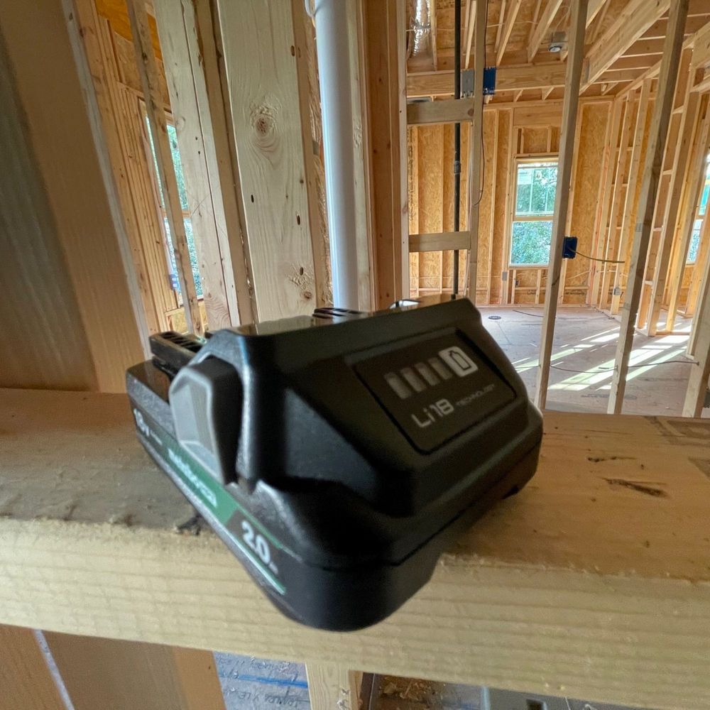Metabo HPT Promotional 18 Volt 2Ah Lithium Ion Battery with Fuel Indicator, large image number 8
