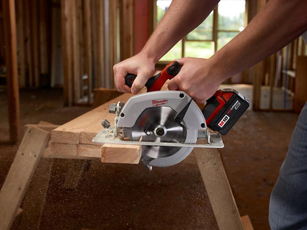 Milwaukee M18 6-1/2-Inch Circular Saw (Bare Tool) Reconditioned, large image number 10