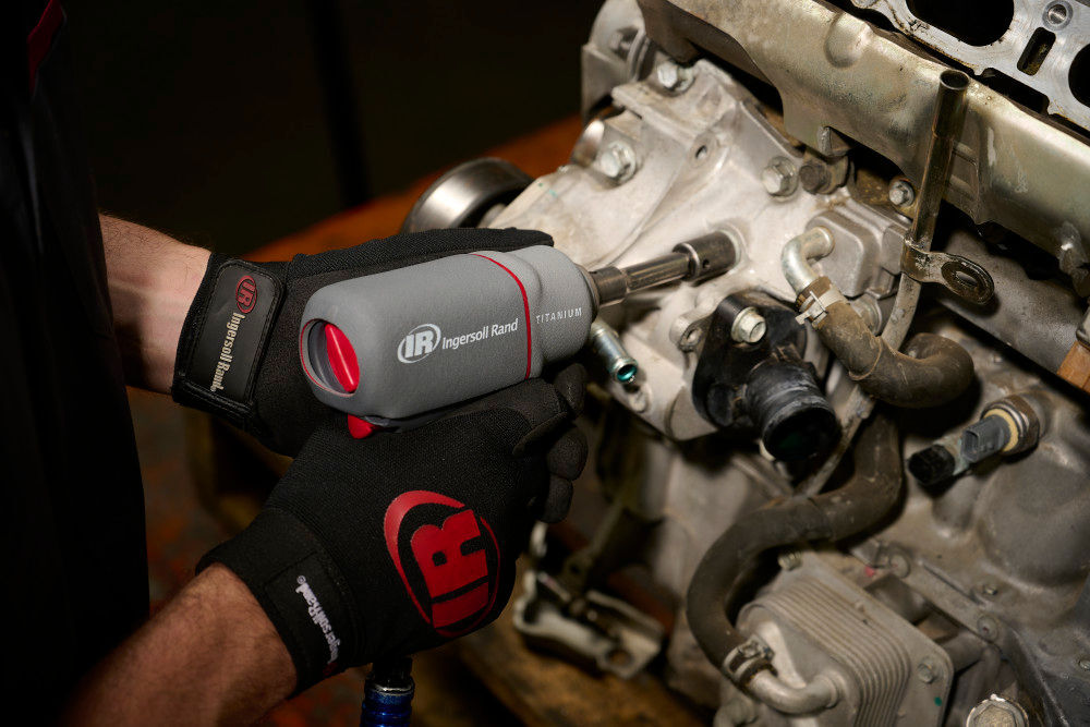 Ingersoll Rand 3/8 Inch Quiet Air Impact Wrench 300 Ft-Lb Pistol, large image number 5