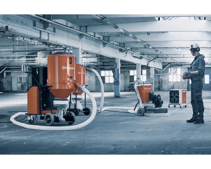 Husqvarna Construction T 10000 480V 16.9HP Industrial Dust Extractor Reconditioned, large image number 1